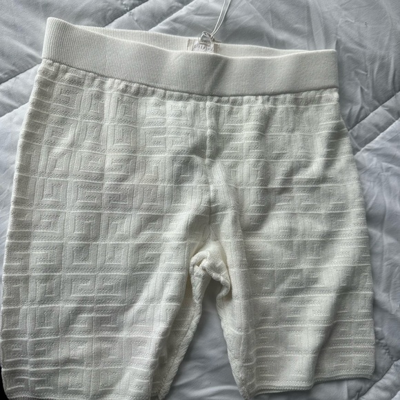 Givenchy Shorts - Picture 5 of 11